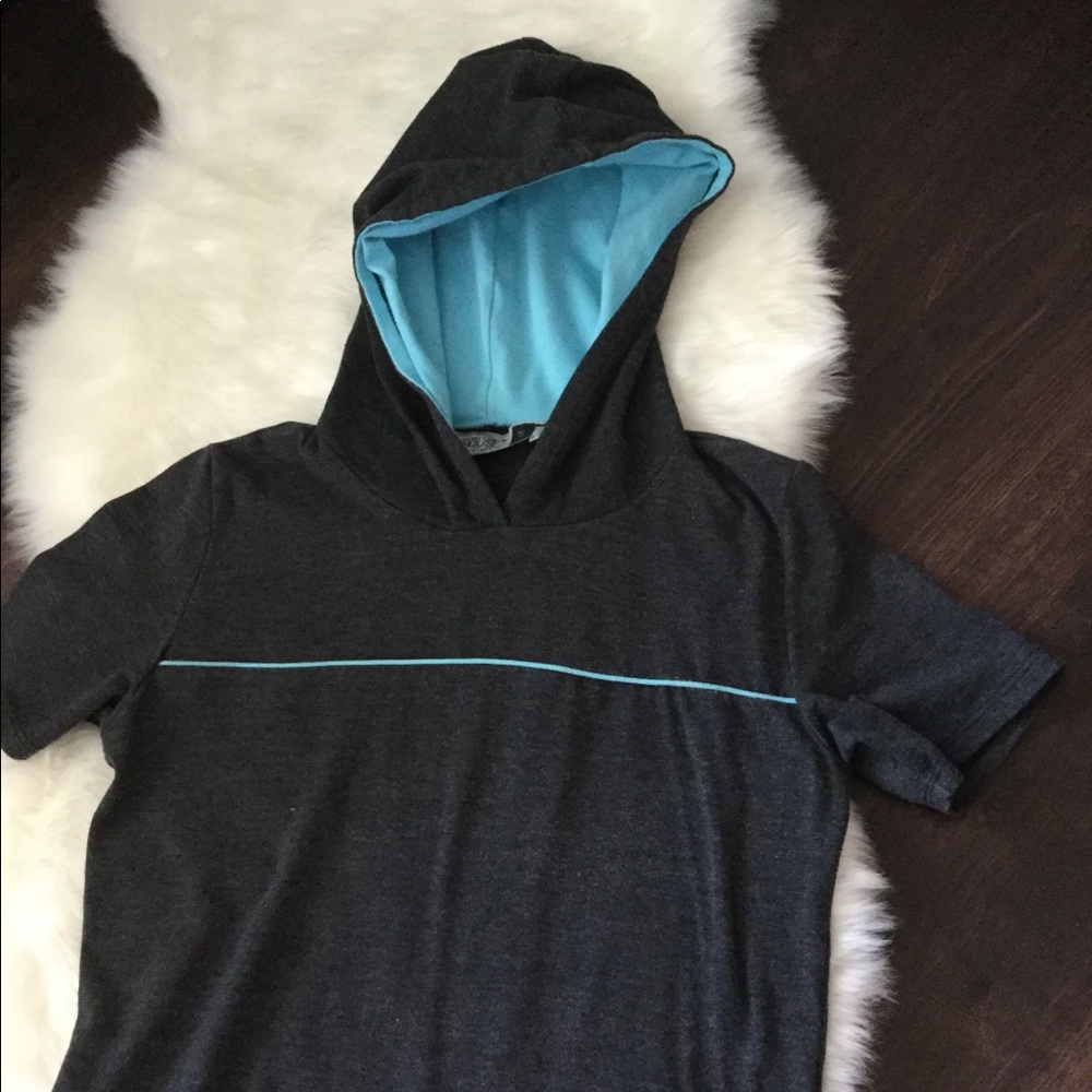 Gray maxi dress with hoodie - Picture 3 of 8